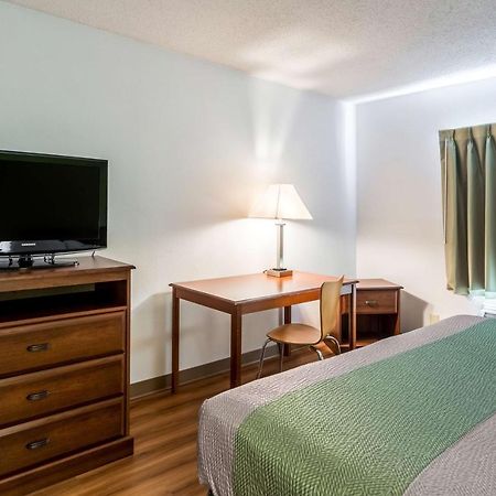 Motel 6-Petersburg, Va - Fort Lee Екстер'єр фото