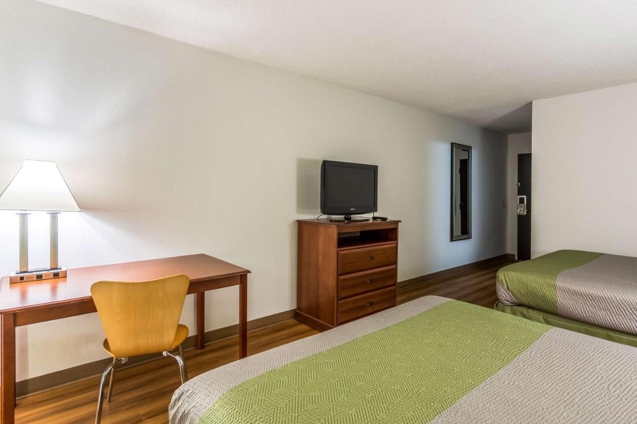 Motel 6-Petersburg, Va - Fort Lee Екстер'єр фото