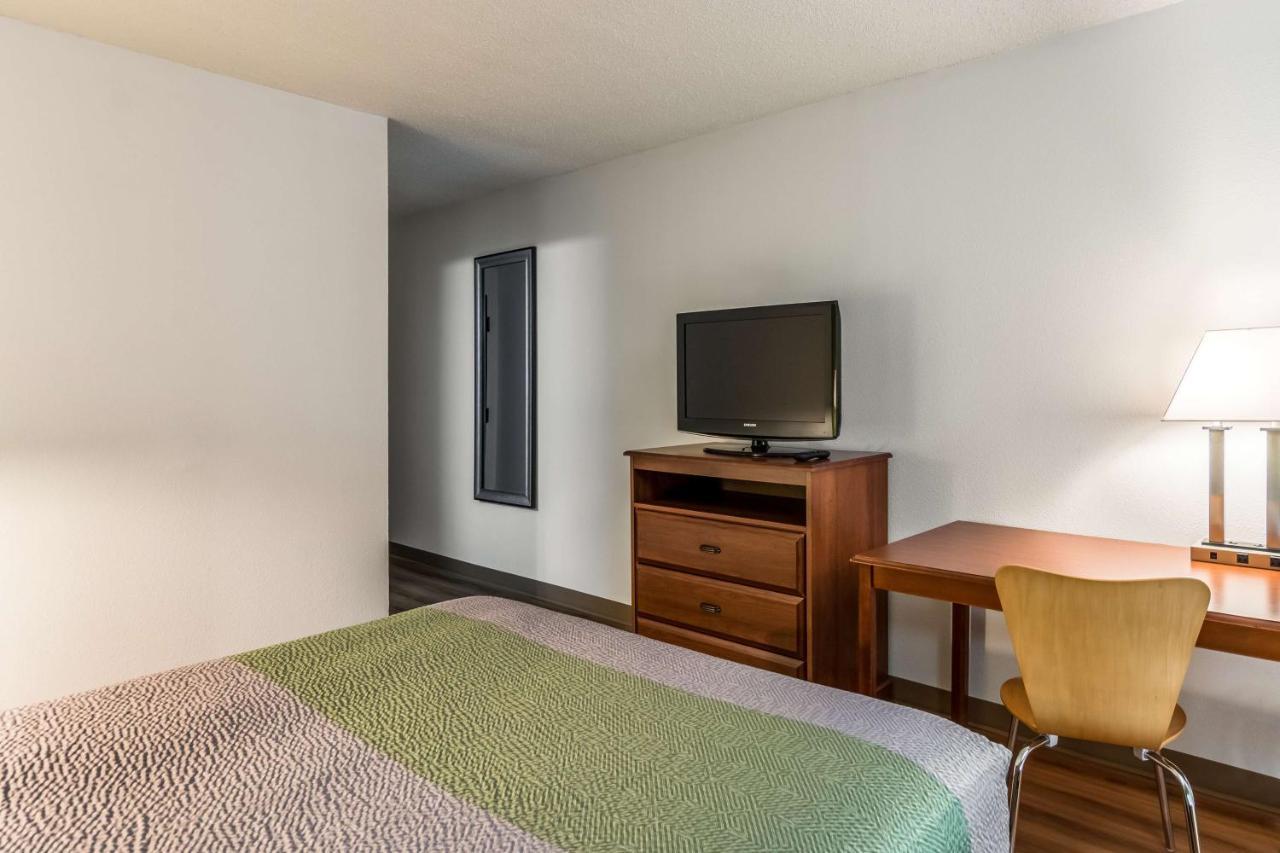 Motel 6-Petersburg, Va - Fort Lee Екстер'єр фото